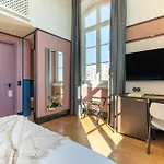 Отель The Editory Riverside Hotel, An Historic