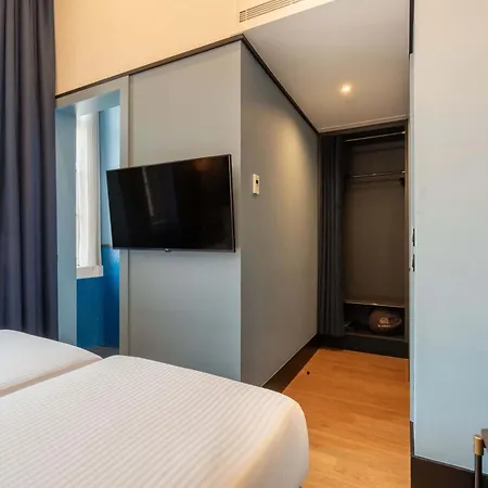 The Editory Riverside Hotel, An Historic 5* Lizbona