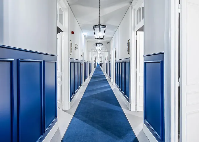 The Editory Riverside Hotel, An Historic Hotel 5*