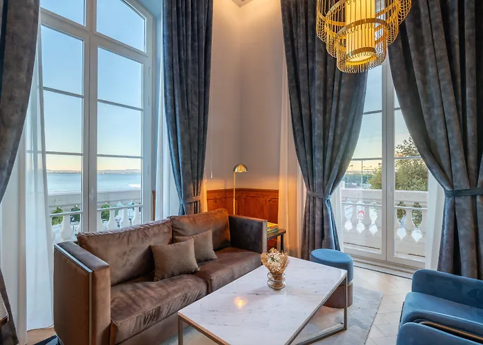 Hotel The Editory Riverside Hotel, An Historic Lisboa