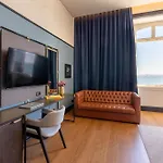 The Editory Riverside Hotel, An Historic Hotel 5*