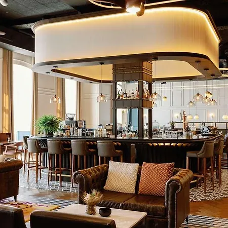 The Editory Riverside Hotel, An Historic 5* Lizbona