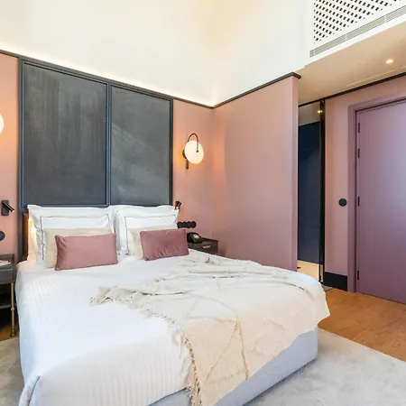 The Editory Riverside Hotel, An Historic Hotel 5*