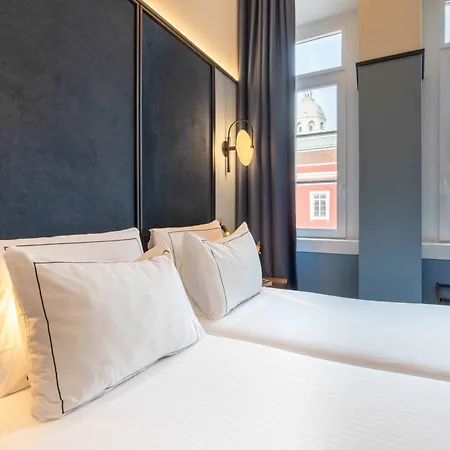 ホテル The Editory Riverside Hotel, An Historic 5*