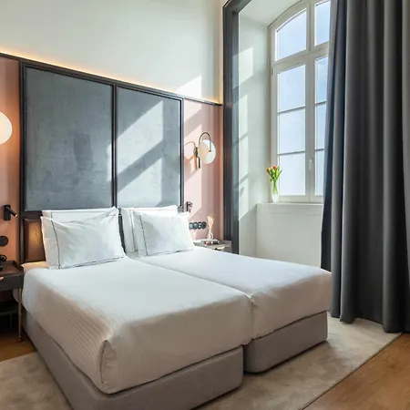 ホテル The Editory Riverside Hotel, An Historic 5*