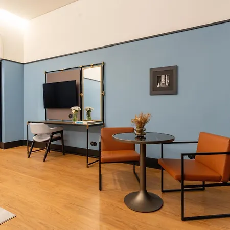 ホテル The Editory Riverside Hotel, An Historic 5*