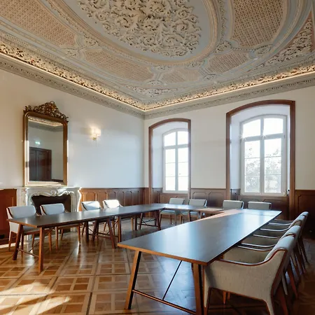 Szálloda The Editory Riverside Hotel, An Historic 5*