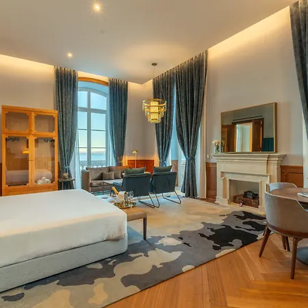 The Editory Riverside Hotel, An Historic Szálloda 5*